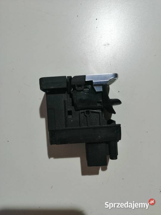 PRZYCISK DŹWIGNIA RĘCZNEGO 560927225D SKODA VW Motoryzacja Choszczno