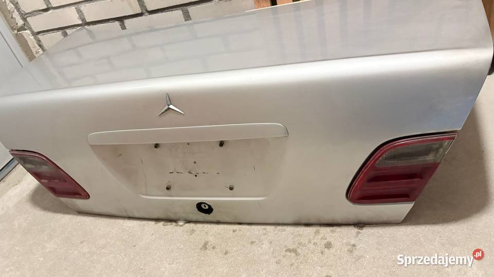 Klapa tył usa mercedes w210 sedan Zbąszyń