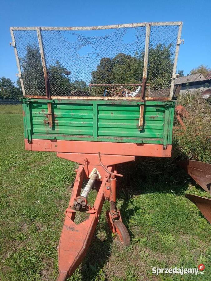 Rozrzutnik obornika jednoosiowy sprawny Gniezno