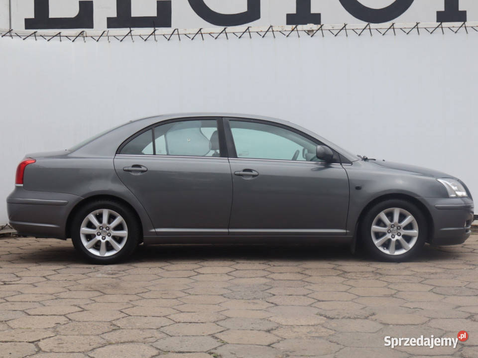 Toyota Avensis 18 VVTi Avensis Toyota Łódź