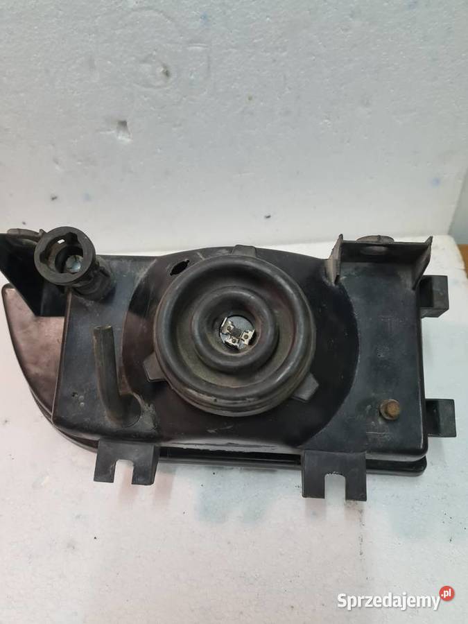 POLONEZ CAROLampa przednia lewa osobowe Kielce