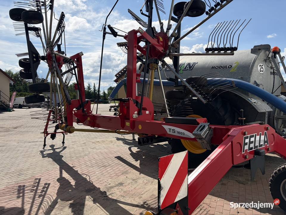 Zgrabiarka 2 karuzelowa Fella TS 1603 do boku 1 Myszyniec