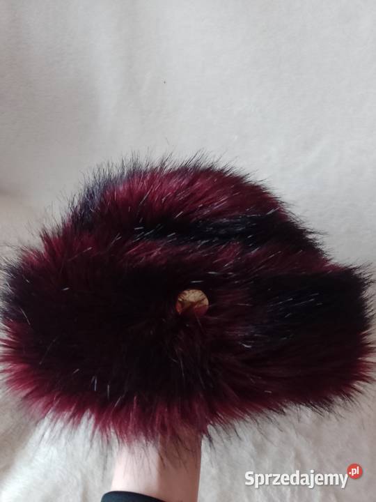 TED BAKERFutrzana bordowa czapka zimowa z Kraków