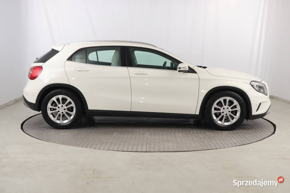 Mercedes GLA GLA 200 wielofunkcyjna kierownica Zabrze sprzedam