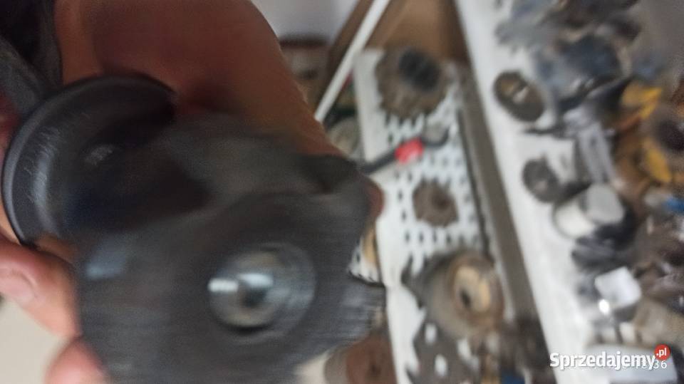 frez do obróbki z uchwytem cnc i nie sprzedam
