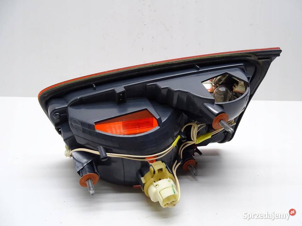 LAMPA LEWA LEWY TYŁ TYLNA W KLAPĘ BMW F11 0917R małopolskie sprzedam