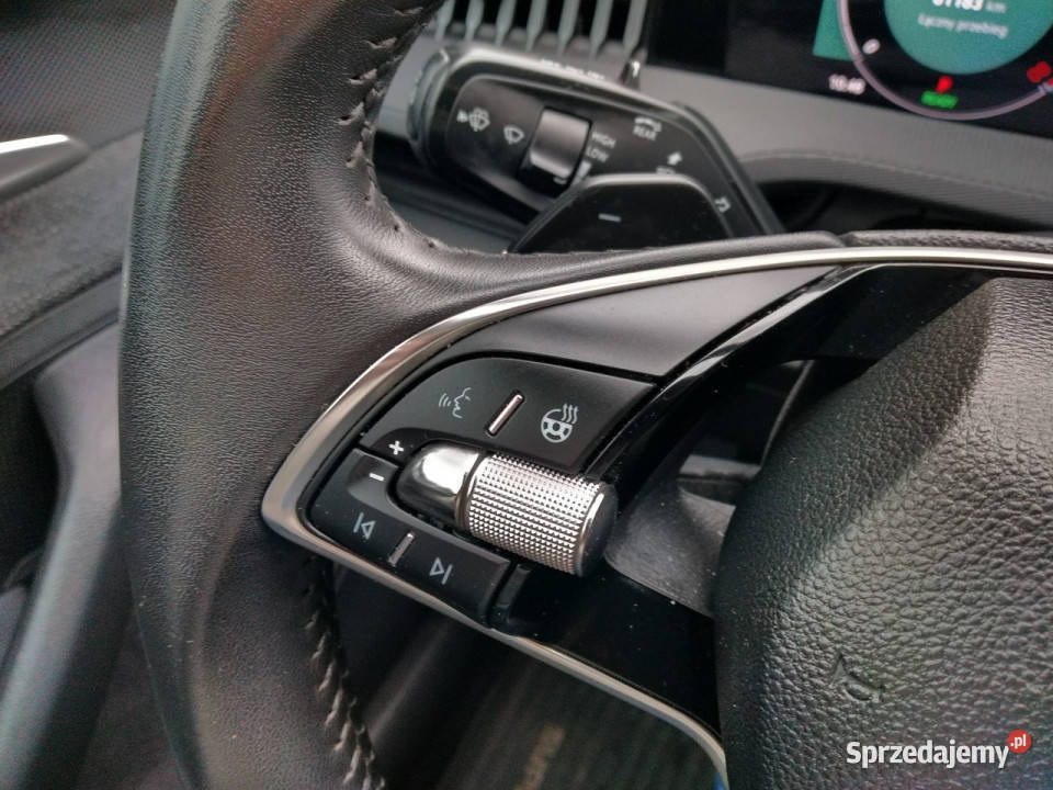 koda Superb 15 TSI 150 mhev dsg essence kamera Tychy