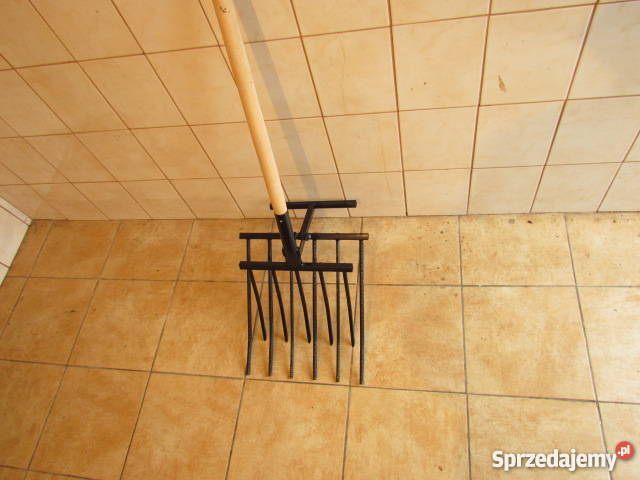 Kultywator spulchniacz gleby