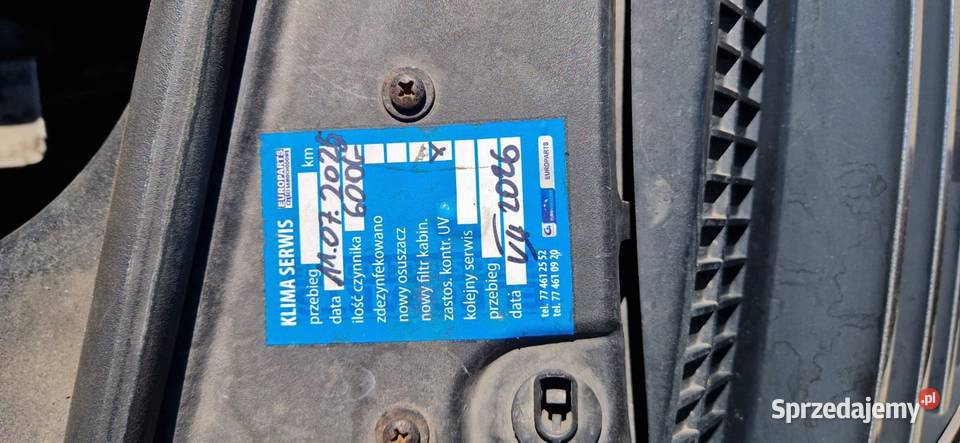 Volkswagen Passat Kombi 2001 lifcie komfort i Strzelce Opolskie