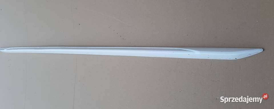 AUDI A4 B9 LIFT LISTWA PROGOWA PRAWA SLINE osobowe Trzciel