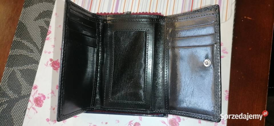 Sprzedam skórzany nowy portfel funkcjonalny Moda i Styl Bielsko-Biała