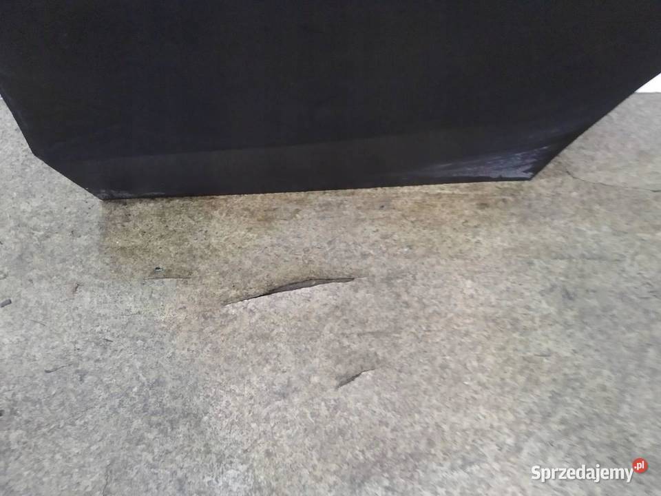 DRZWI LEWE TYŁ CZARNE SEDAN MercedesBenz Cklasa świętokrzyskie