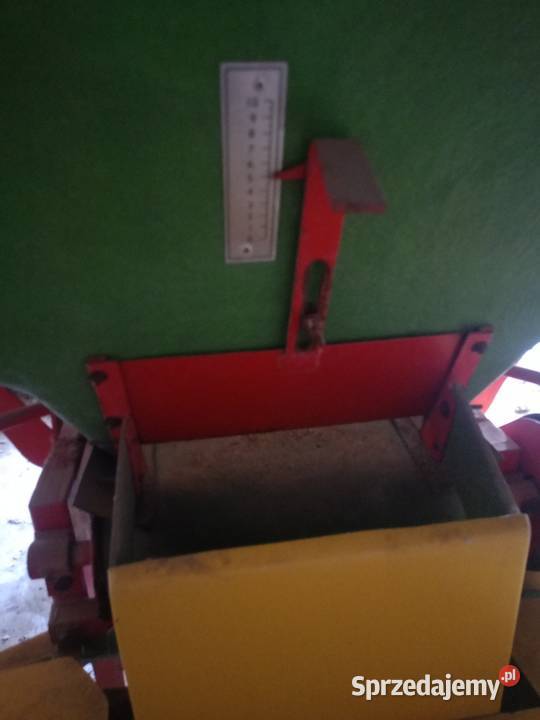 Rozsiewacz kłos dwutalerzowy mało używany Kąkolewnica