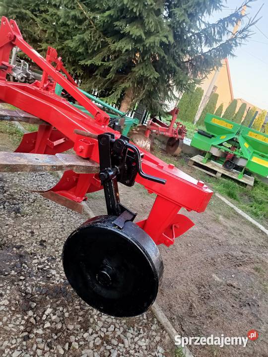 Pług Grudziądz 3skibowy Sredni Agromasz Jasło