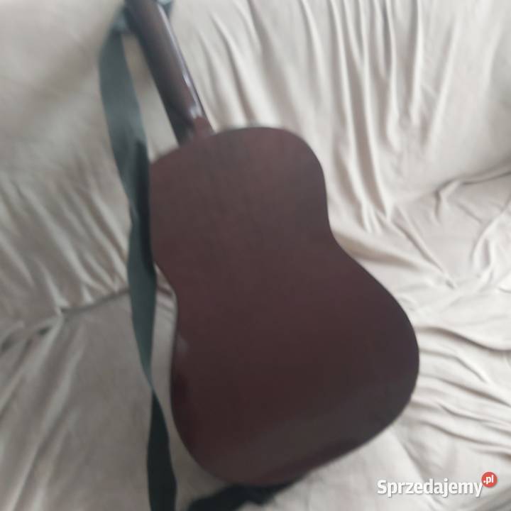 Gitara klasyczna z pokrowcem i pasem nosnym Gitary i akcesoria opolskie Opole