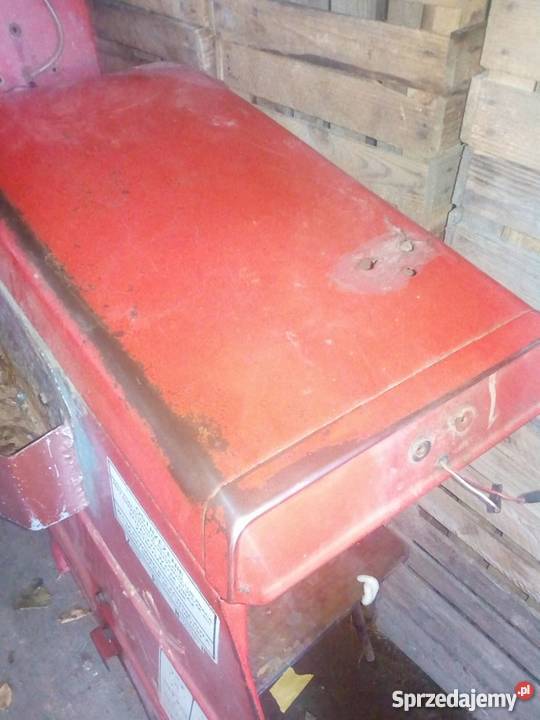 Błotniki tył Massey Ferguson 255235 Ursus nieuszkodzony Sandomierz