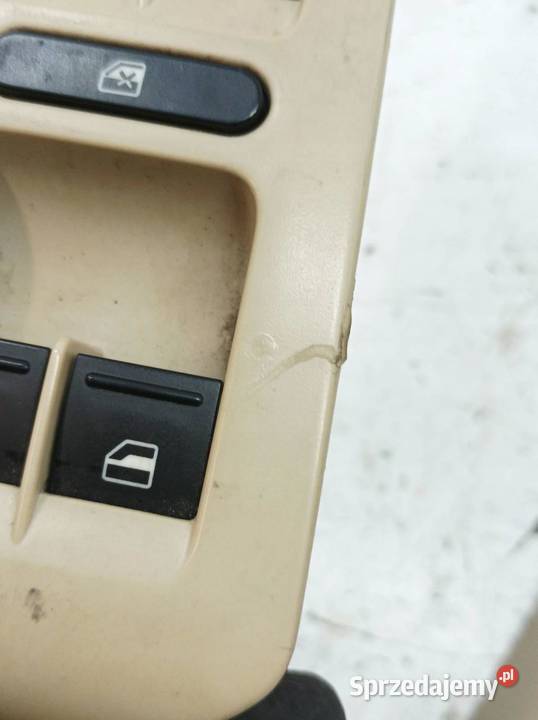 PRZEŁĄCZNIK SZYB PRZÓD LEWY PRAWY KOMPLET Skoda sprzedam