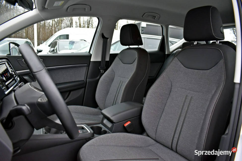 Seat Ateca Bezwypadkowy Salon Polska Serwis ASO tempomat Motoryzacja Łódź