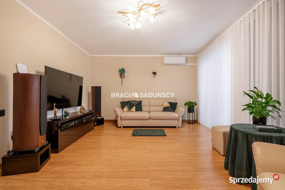 sprzedaży mieszkania 83m2 4pok Kraków Myśliwska sprzedam