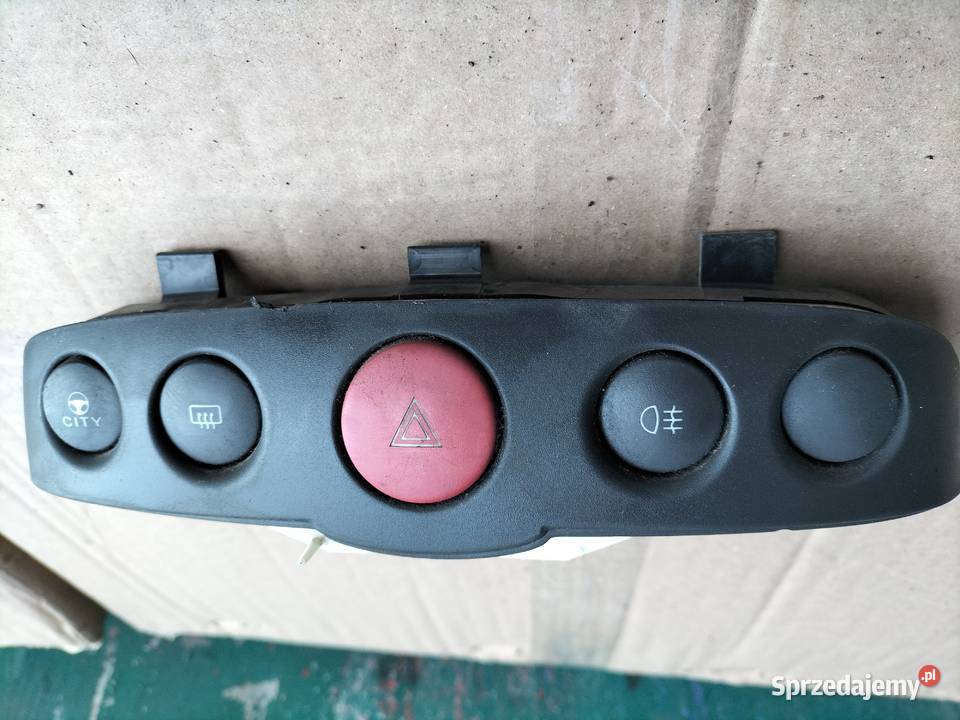 Panel włącznik awaryjnych FIAT PUNTO 2 lubelskie Kamień-Kolonia