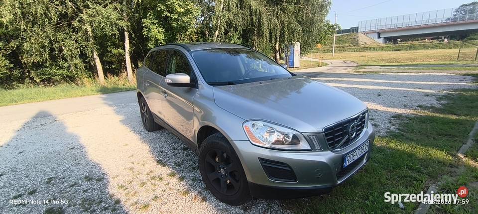 Sprzedam Volvo XC 60 złoty sprzedam