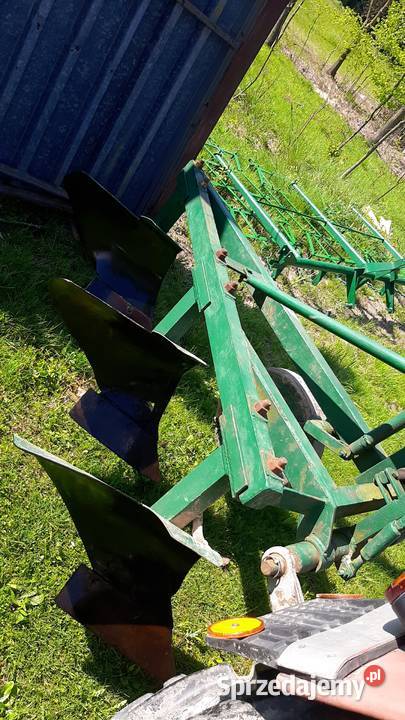Sprzedam pług 3skibowy Pługi Stary Wiśnicz
