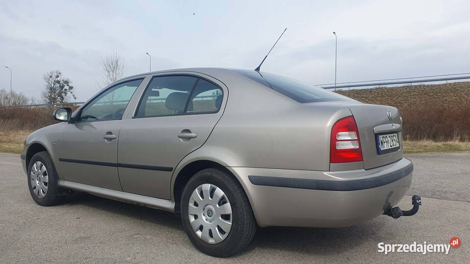 SKODA Octavia Tour 16 MPi wspomaganie kierownicy Brwinów