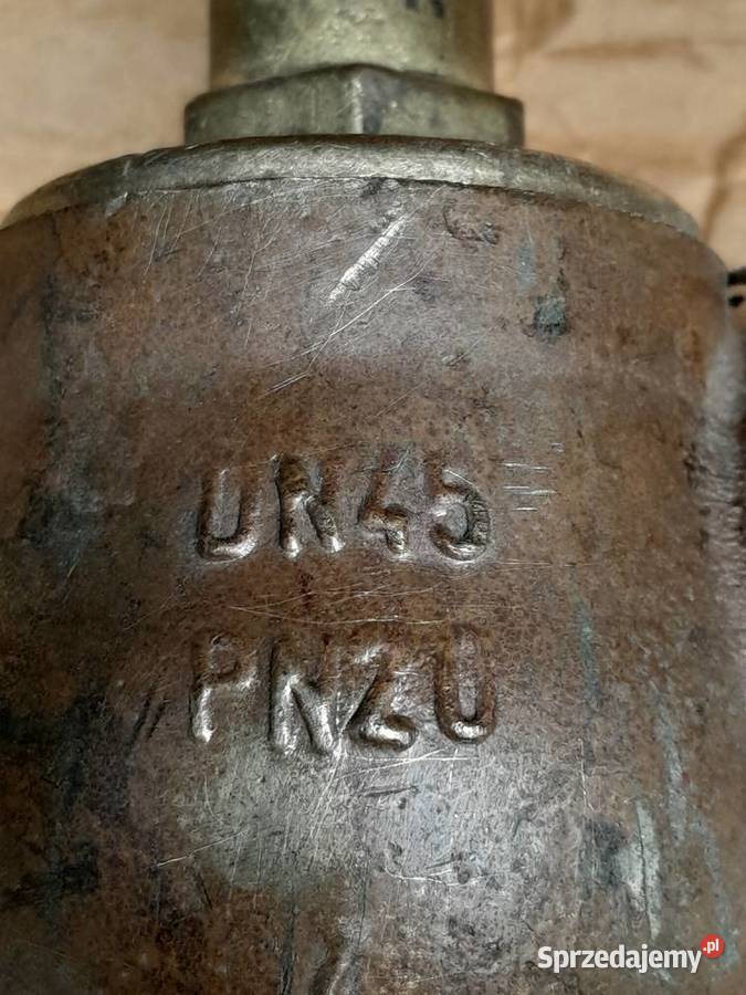 Zawór hydrantowy DN 45 bez nasady
