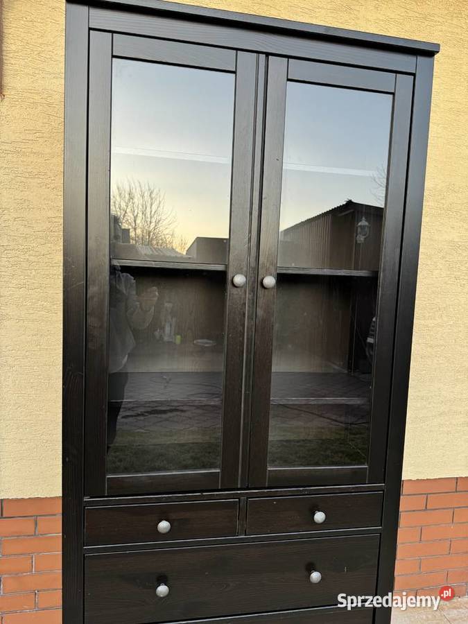 Witryna drewniana kredens Hemnes Ikea komoda