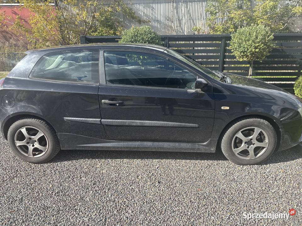 Sprzedam Fiat Stilo 16 benzyna 1600cm3 Niedrzwica Duża