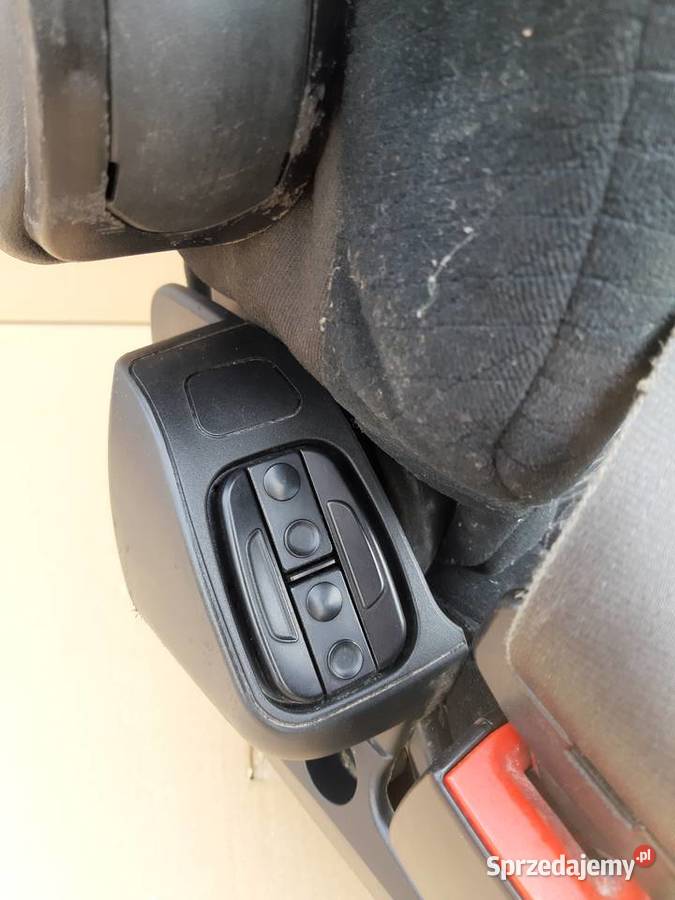 MERCEDES ACTROS MP4 FOTEL KIEROWCY Trzciel