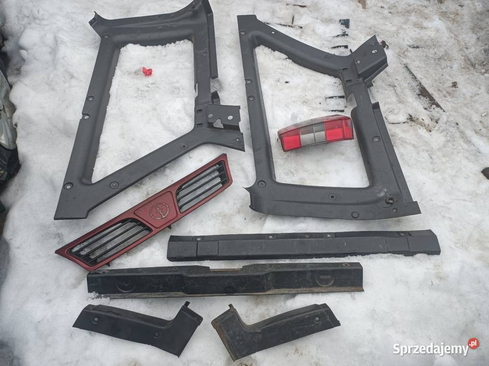 polonez kombi szyby klapa plastikitylne ramka Pionki