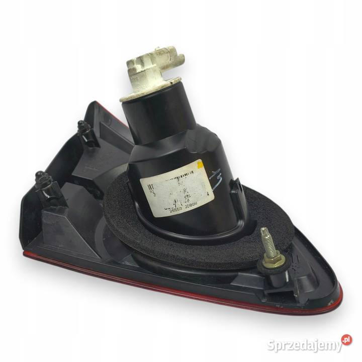 LAMPA PRAWA Nissan Qashqai I 0613r tylna prawy Chełm sprzedam