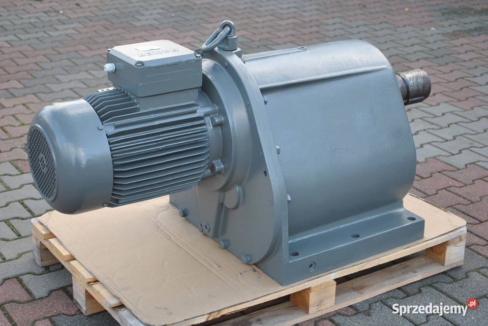 Motoreduktor 15kw 14obrmin firmy Bauer Kargowa