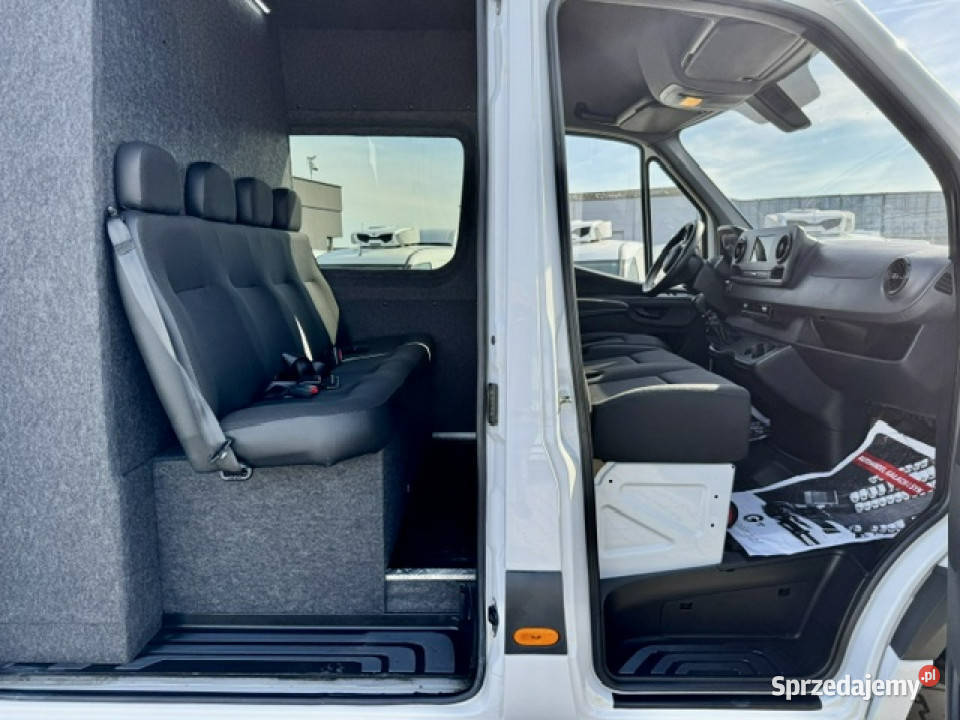 Mercedes Sprinter SALON 317 170 DOKA 7 OSÓB welurowa tapicerka Mercedes-Benz Leszno