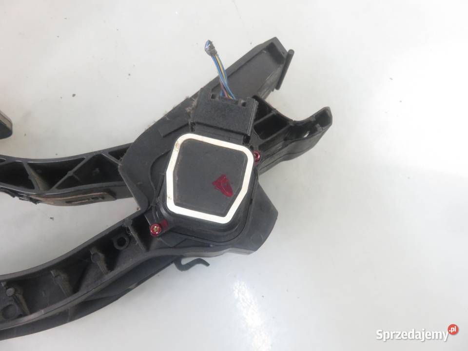 POTENCJOMETR GAZU MERCEDES KLASA E S211 E 320 T sprzedam