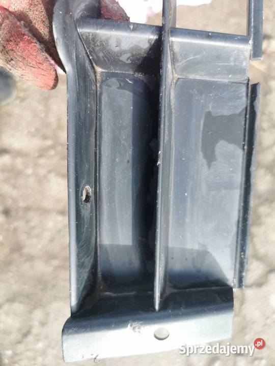 kratka w zderzak przód bmw e39 seria 5 lewa 0003 osobowe wielkopolskie Międzychód