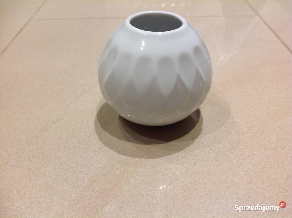 Mały Wazonik Porcelanowy Wyposażenie wnętrz sprzedam