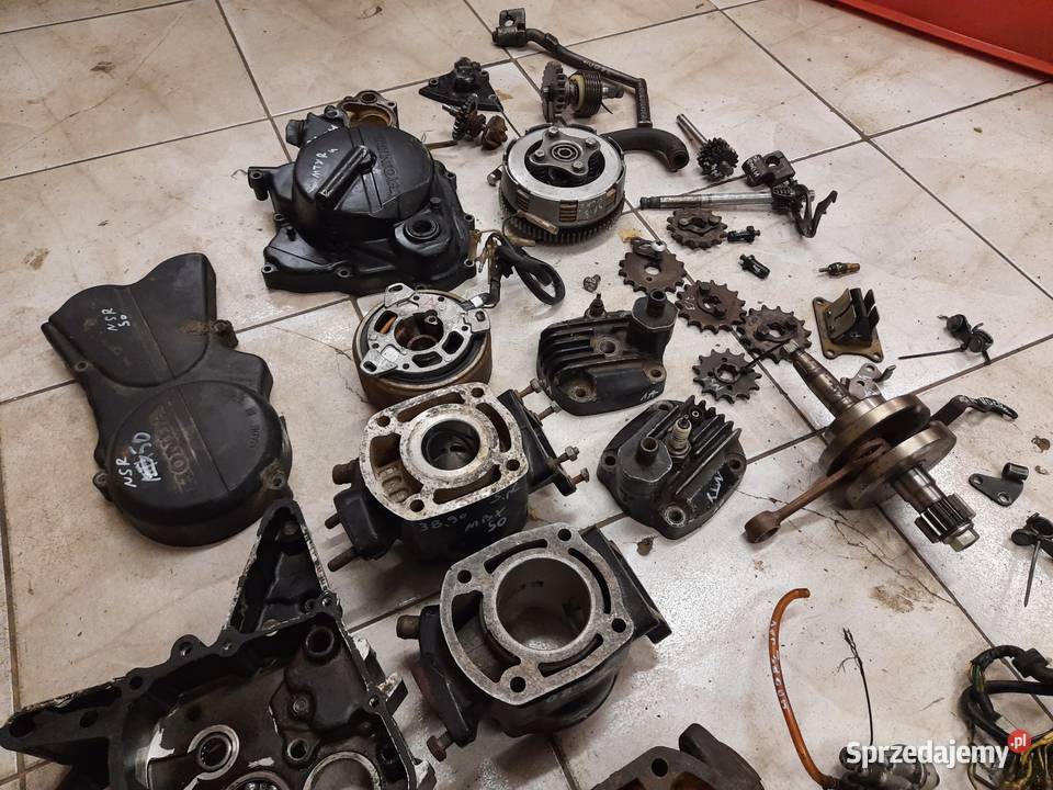 Honda MTX 80 silnik HD08E części wał głowica Jelenia Góra