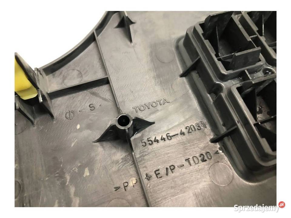 Toyota RAV4 III XA30 Lift 2011R Obudowa plastik osobowe świętokrzyskie Skarżysko-Kamienna sprzedam