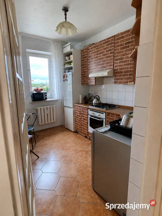 pokoje 635 m balkon piwnica basenu i komunikacji piwnica Marki