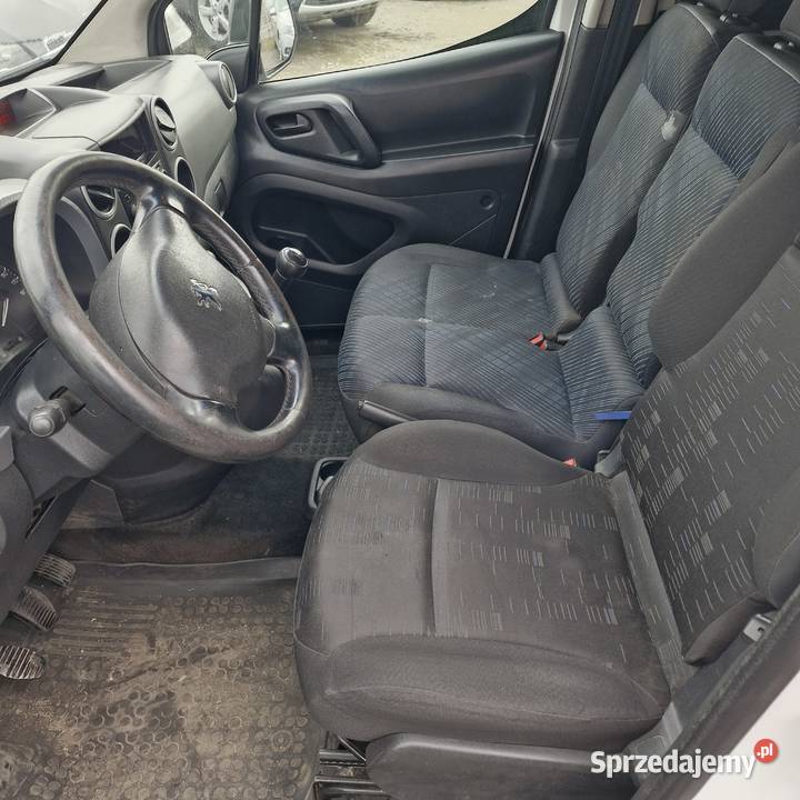 Peugeot Partner blaszak VAT1 Rok produkcji 2011 śląskie Częstochowa