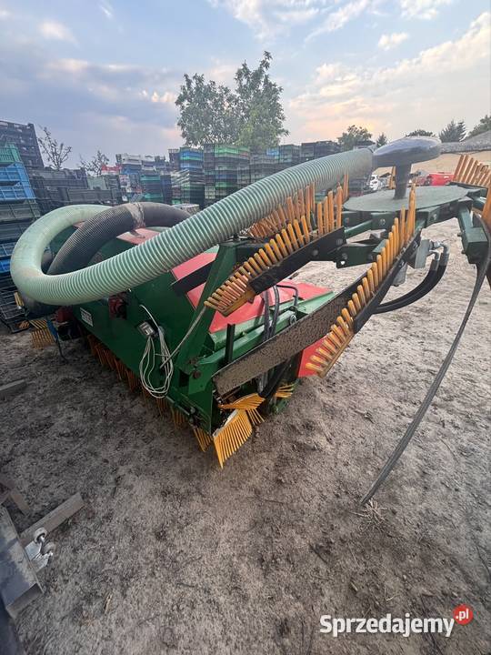 Giampi Star 2000 kombajn do orzechów Maszyny rolnicze lubelskie Izdebno