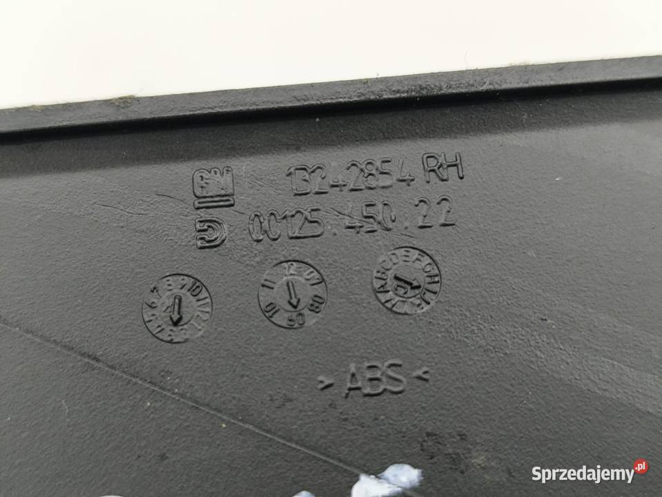 OSŁONA ZAŚLEPKA TUNELU PRAWA OPEL INSIGNIA A osobowe