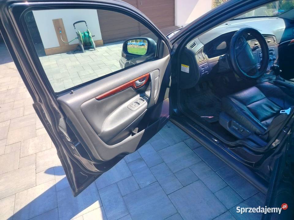 Sprzedam Volvo V70 25TDI 2000r 140 Proszków
