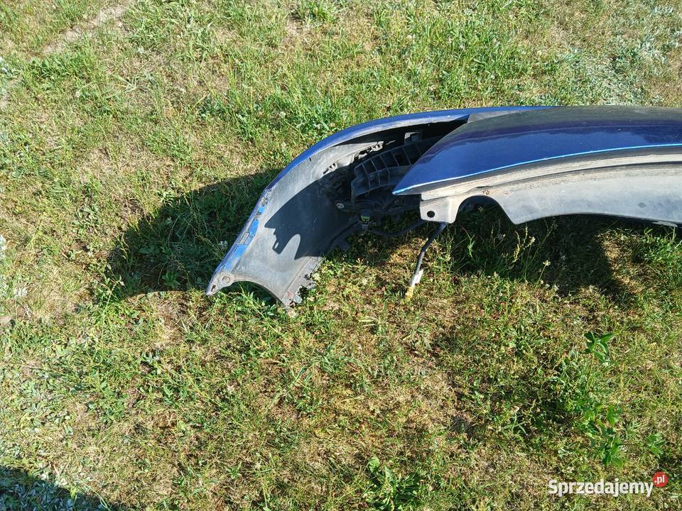 Zderzak przód przedni Renault Clio III 3 0509r osobowe