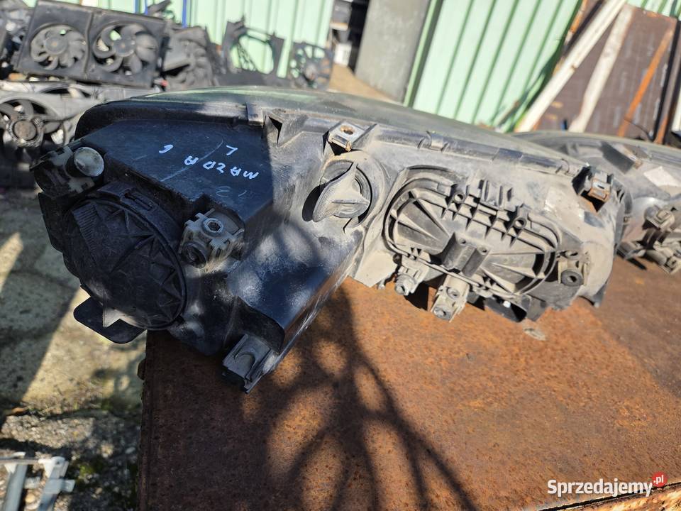 Lampy przednie Mazda 6