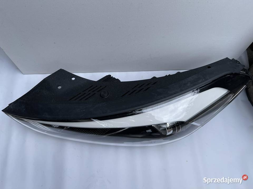HYUNDAI TUCSON PRAWA LAMPA PRZÓD 9PIN osobowe