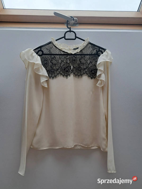 Elegancka bluzka Zara z koronką i falbanką Zara Bluzki i koszule Trąbki Wielkie