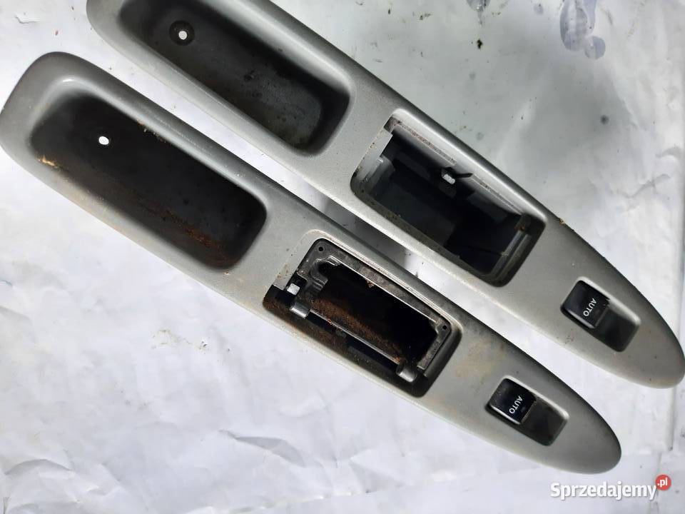 TOYOTA AVENSIS VERSO 0103 przełącznik panel szyb Ksawerów